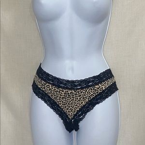 Victoria’s Secret PINK Leopard Print With Black Lacey Trim Cheeky Panties